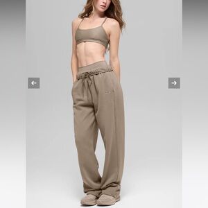 ALO NWT Accolade Straight Leg Pant - Gravel